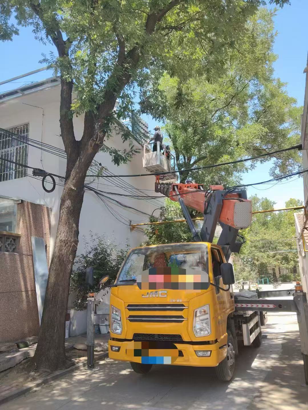 从化区高空作业车能吊装重物吗？最大承载多少公斤？